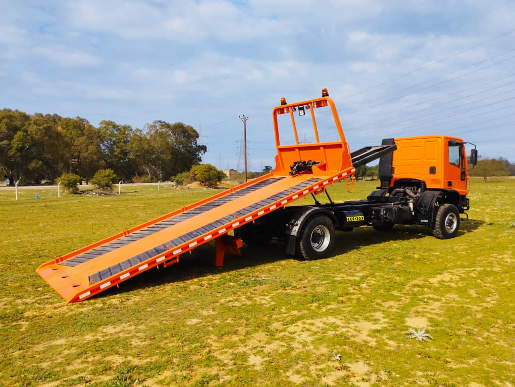 ساحبة هيدروليكية لنقل السيارات - الصورة 2